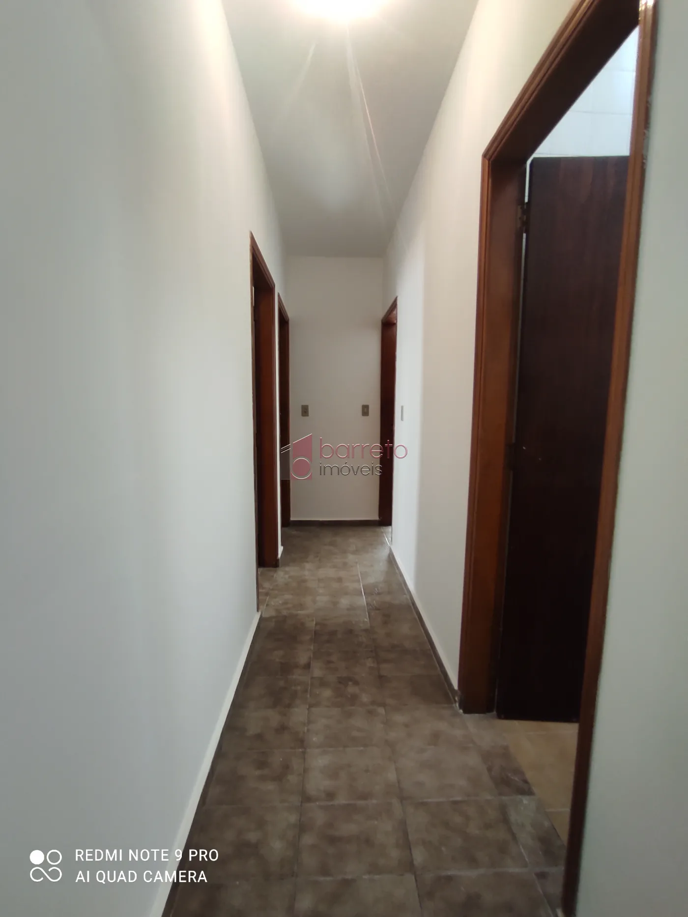 CASA PARA VENDA E LOCAÇÃO NO BAIRRO DA VILA RAMI – JUNDIAÍ/SP
