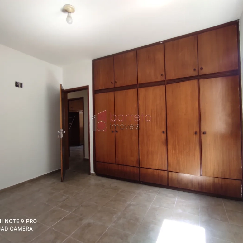 CASA PARA VENDA E LOCAÇÃO NO BAIRRO DA VILA RAMI – JUNDIAÍ/SP