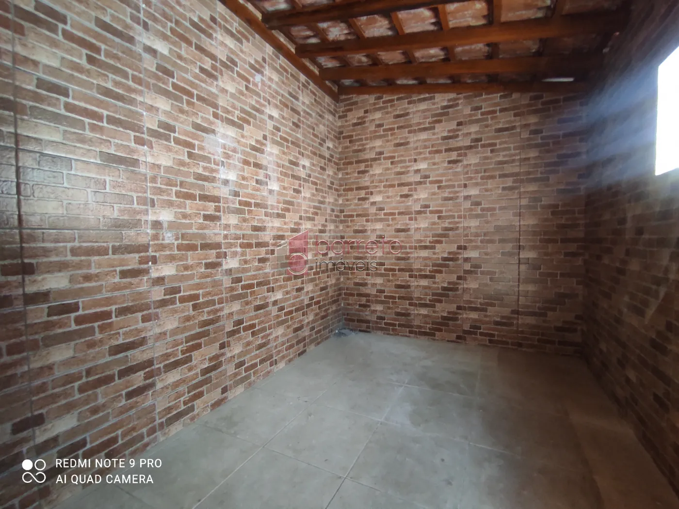 CASA PARA VENDA E LOCAÇÃO NO BAIRRO DA VILA RAMI – JUNDIAÍ/SP