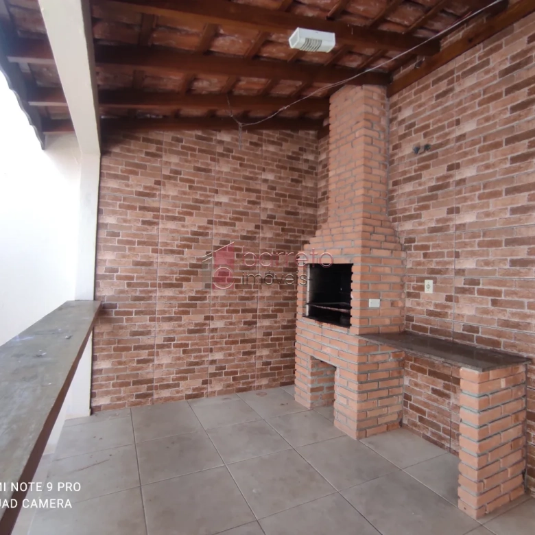CASA PARA VENDA E LOCAÇÃO NO BAIRRO DA VILA RAMI – JUNDIAÍ/SP