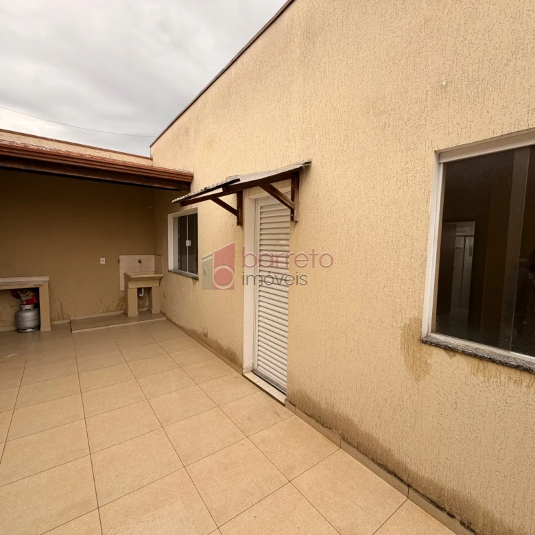 CASA COM ENTRADA COMPARTILHADA NO PISO SUPERIOR PARA LOCAÇÃO NO BAIRRO VILA SÃO PAULO – JUNDIAÍ/SP
