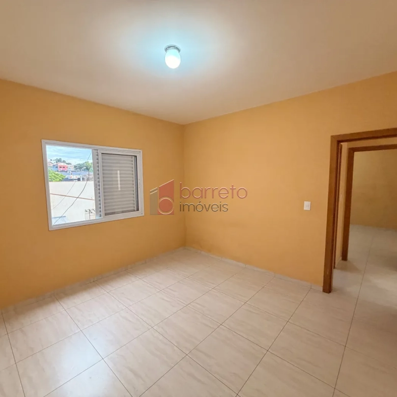 CASA COM ENTRADA COMPARTILHADA NO PISO SUPERIOR PARA LOCAÇÃO NO BAIRRO VILA SÃO PAULO – JUNDIAÍ/SP