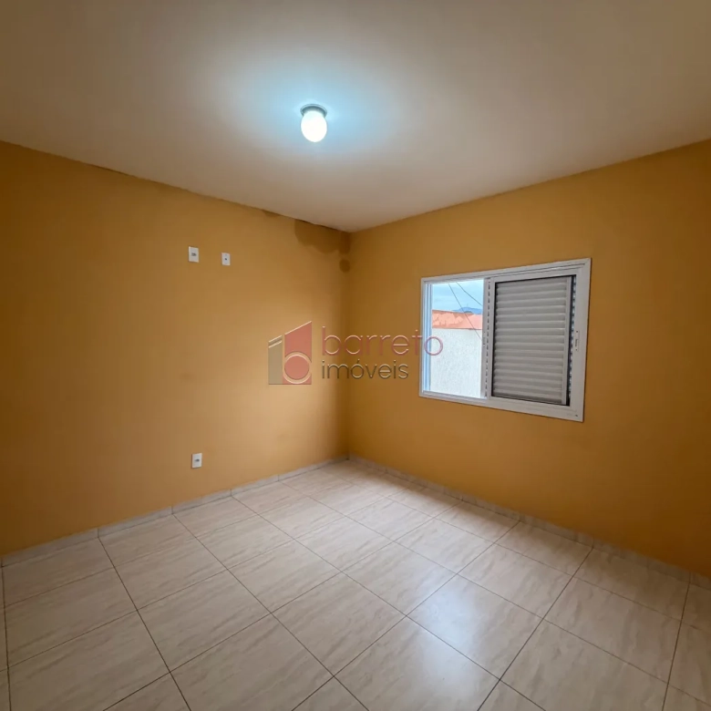 CASA COM ENTRADA COMPARTILHADA NO PISO SUPERIOR PARA LOCAÇÃO NO BAIRRO VILA SÃO PAULO – JUNDIAÍ/SP