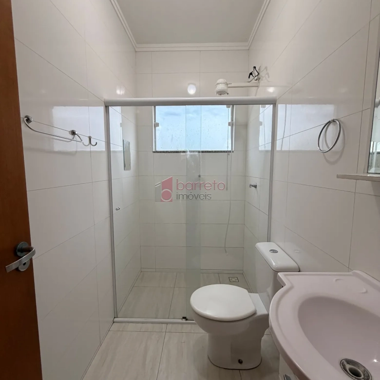 CASA COM ENTRADA COMPARTILHADA NO PISO SUPERIOR PARA LOCAÇÃO NO BAIRRO VILA SÃO PAULO – JUNDIAÍ/SP