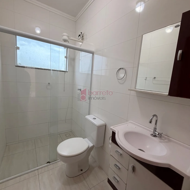 CASA COM ENTRADA COMPARTILHADA NO PISO SUPERIOR PARA LOCAÇÃO NO BAIRRO VILA SÃO PAULO – JUNDIAÍ/SP