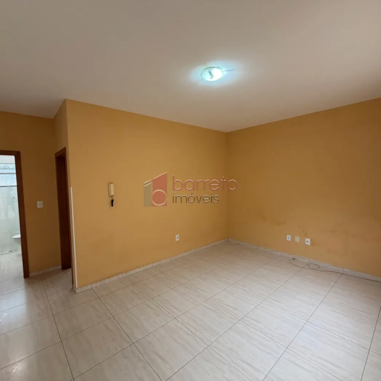 CASA COM ENTRADA COMPARTILHADA NO PISO SUPERIOR PARA LOCAÇÃO NO BAIRRO VILA SÃO PAULO – JUNDIAÍ/SP