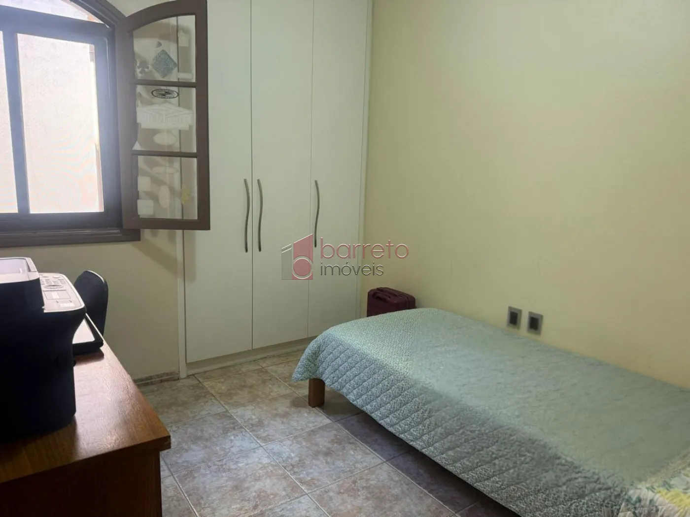 CASA À VENDA COM TERRENO DE 262M² NO BAIRRO VIANELO EM JUNDIAÍ-SP