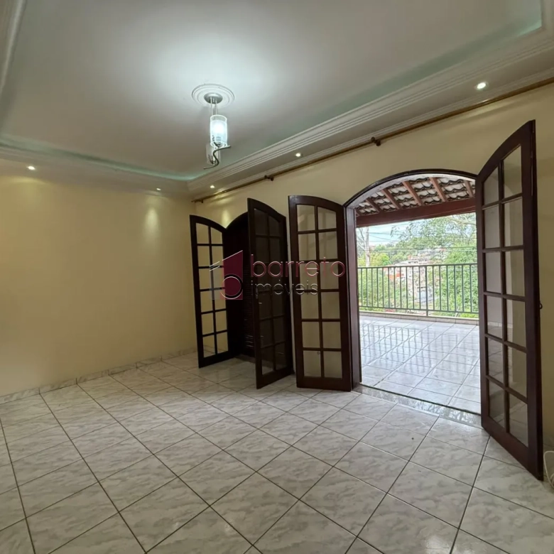 CASA À VENDA NO JARDIM CAÇULA EM JUNDIAÍ/SP