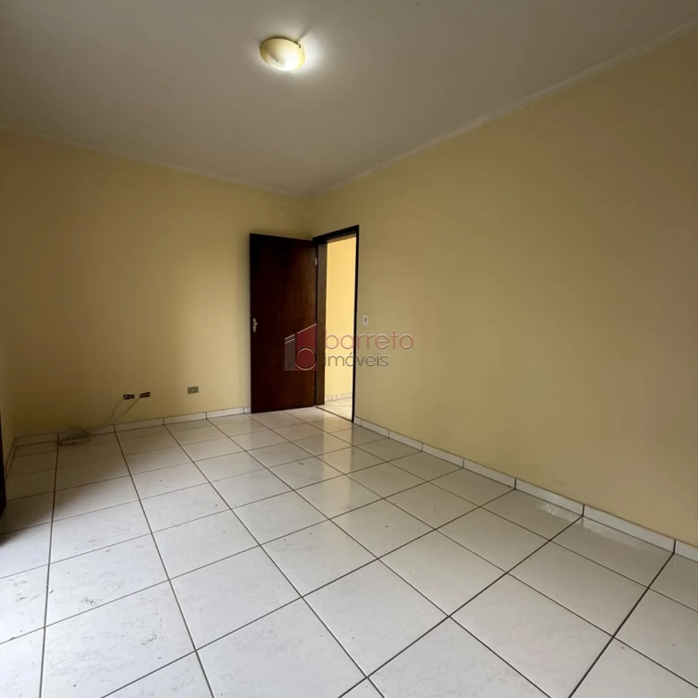 CASA À VENDA NO JARDIM CAÇULA EM JUNDIAÍ/SP