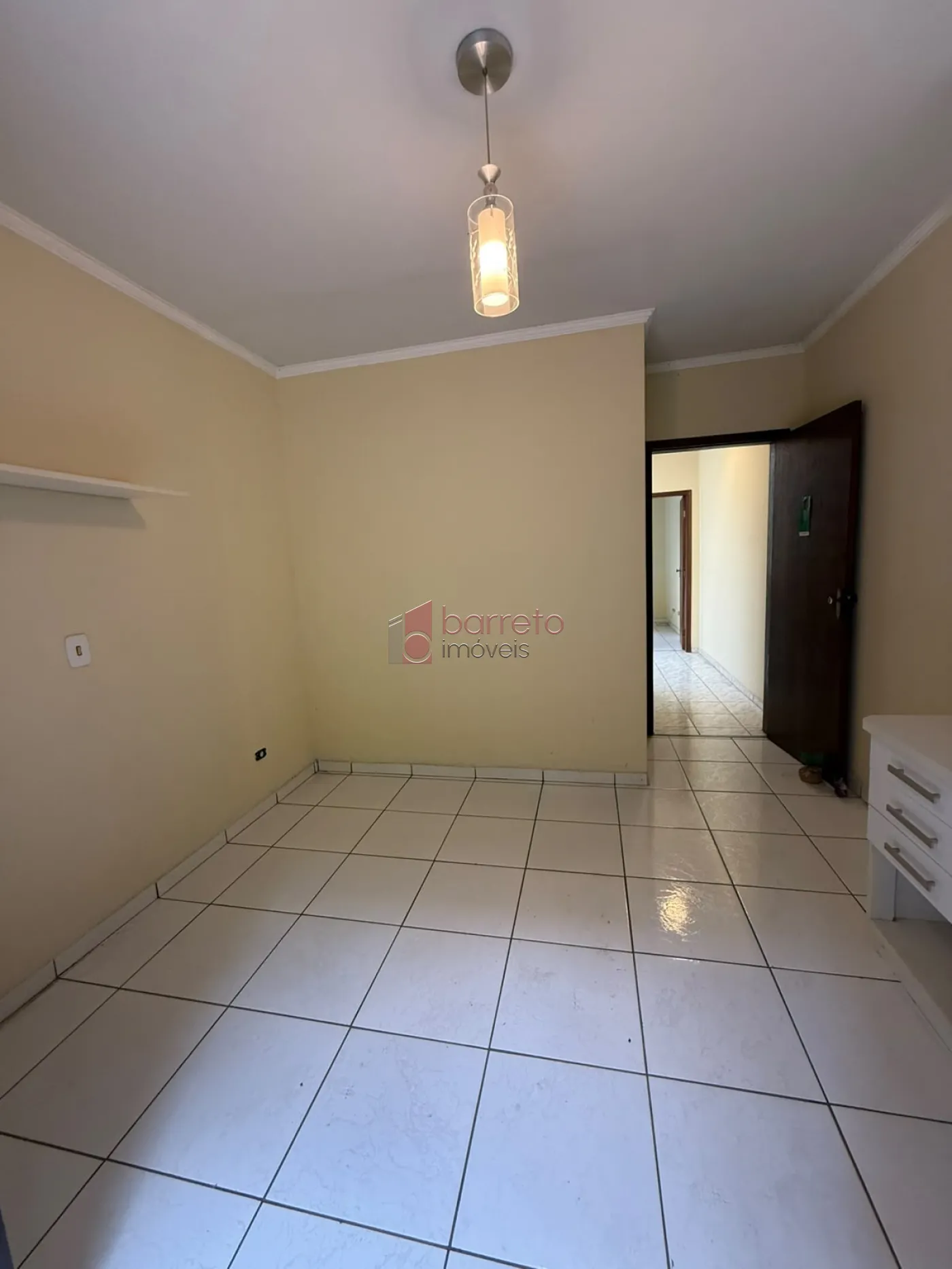 CASA À VENDA NO JARDIM CAÇULA EM JUNDIAÍ/SP