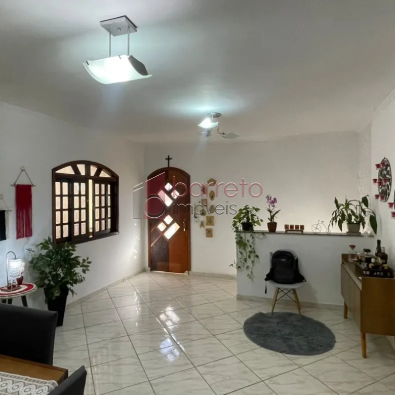 CASA À VENDA NO JARDIM PAULISTA I EM JUNDIAÍ/SP