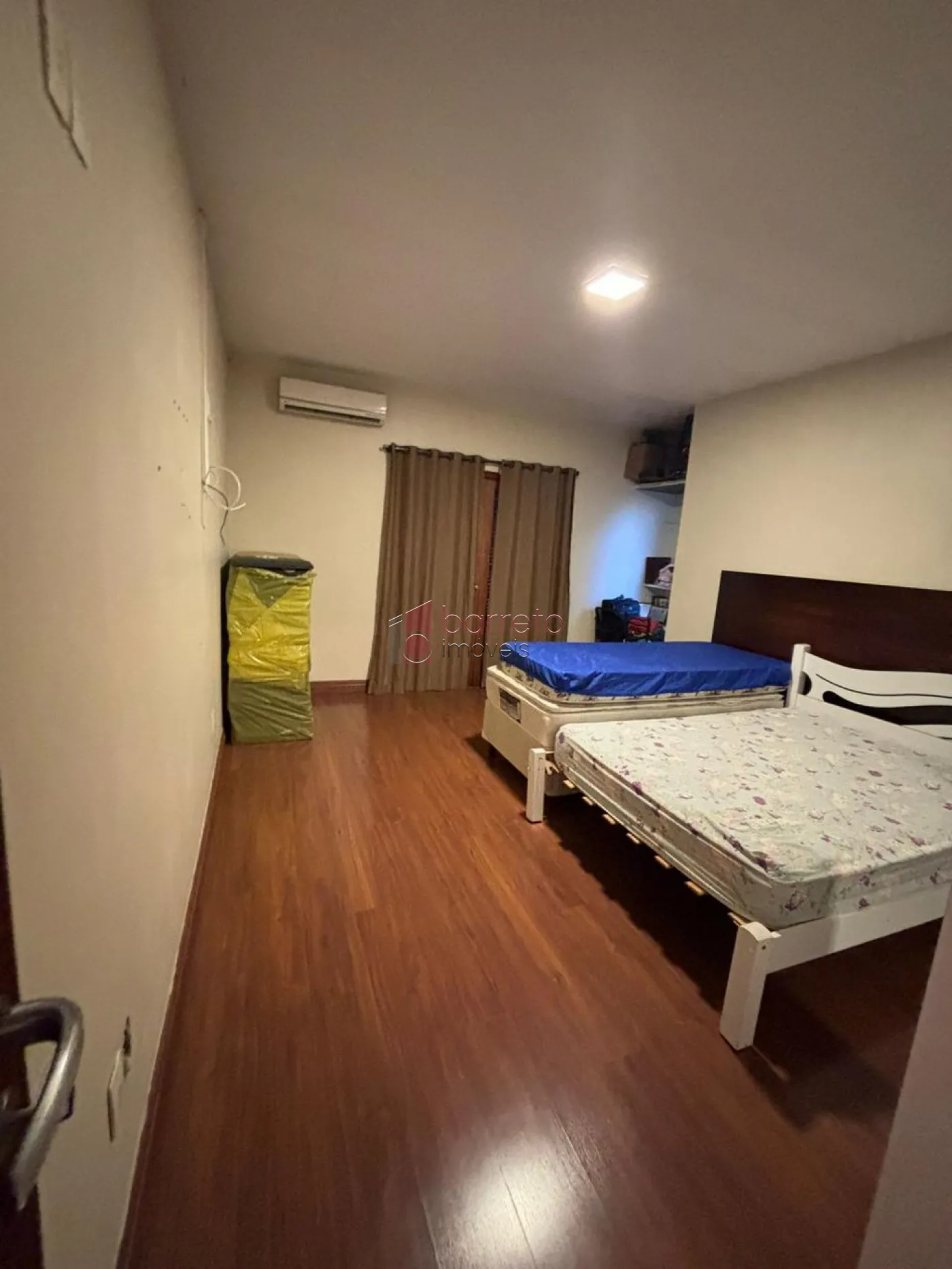 SOBRADO À VENDA E LOCAÇÃO NO JARDIM TULIPAS – JUNDIAÍ/SP