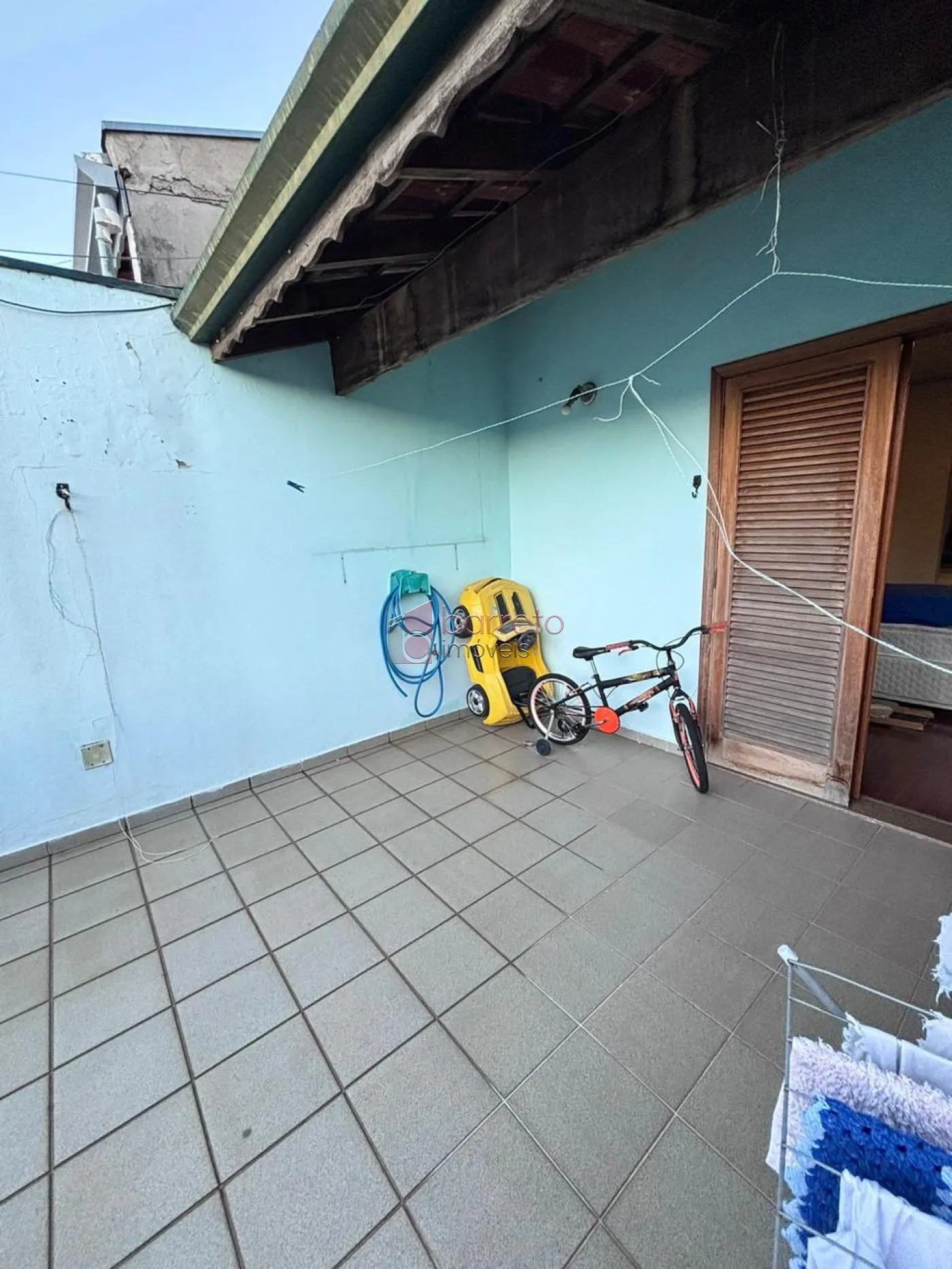SOBRADO À VENDA E LOCAÇÃO NO JARDIM TULIPAS – JUNDIAÍ/SP
