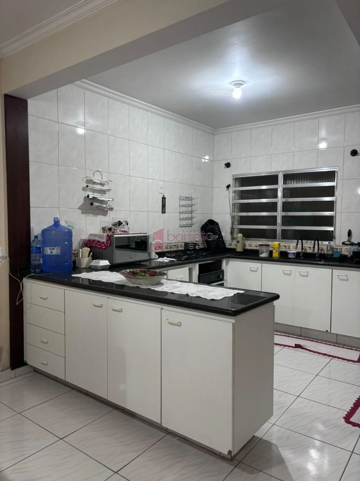 SOBRADO À VENDA E LOCAÇÃO NO JARDIM TULIPAS – JUNDIAÍ/SP