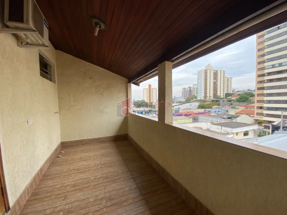 CASA COMERCIAL À VENDA NO CENTRO DE JUNDIAÍ/SP
