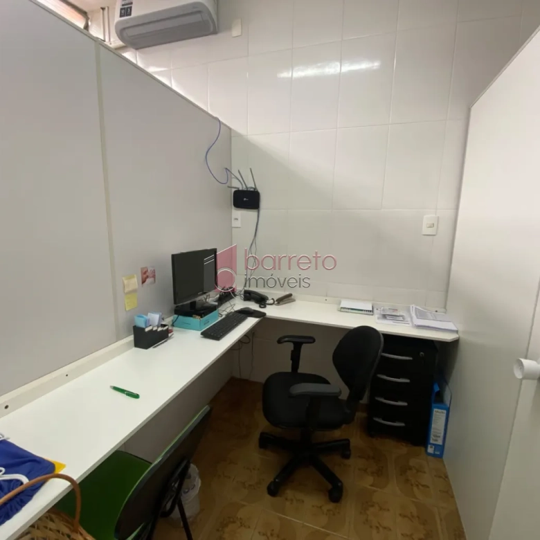 CASA COMERCIAL À VENDA NO CENTRO DE JUNDIAÍ/SP