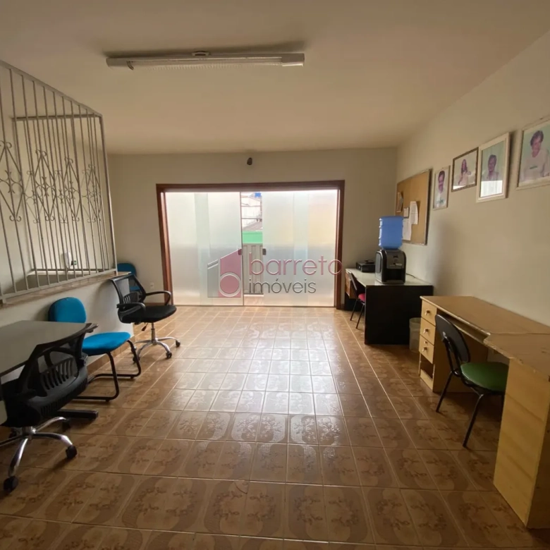 CASA COMERCIAL À VENDA NO CENTRO DE JUNDIAÍ/SP