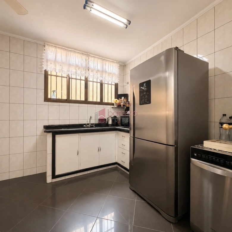 CASA TÉRREA À VENDA – 03 QUARTOS + EDÍCULA – JARDIM MORUMBI – JUNDIAÍ/SP