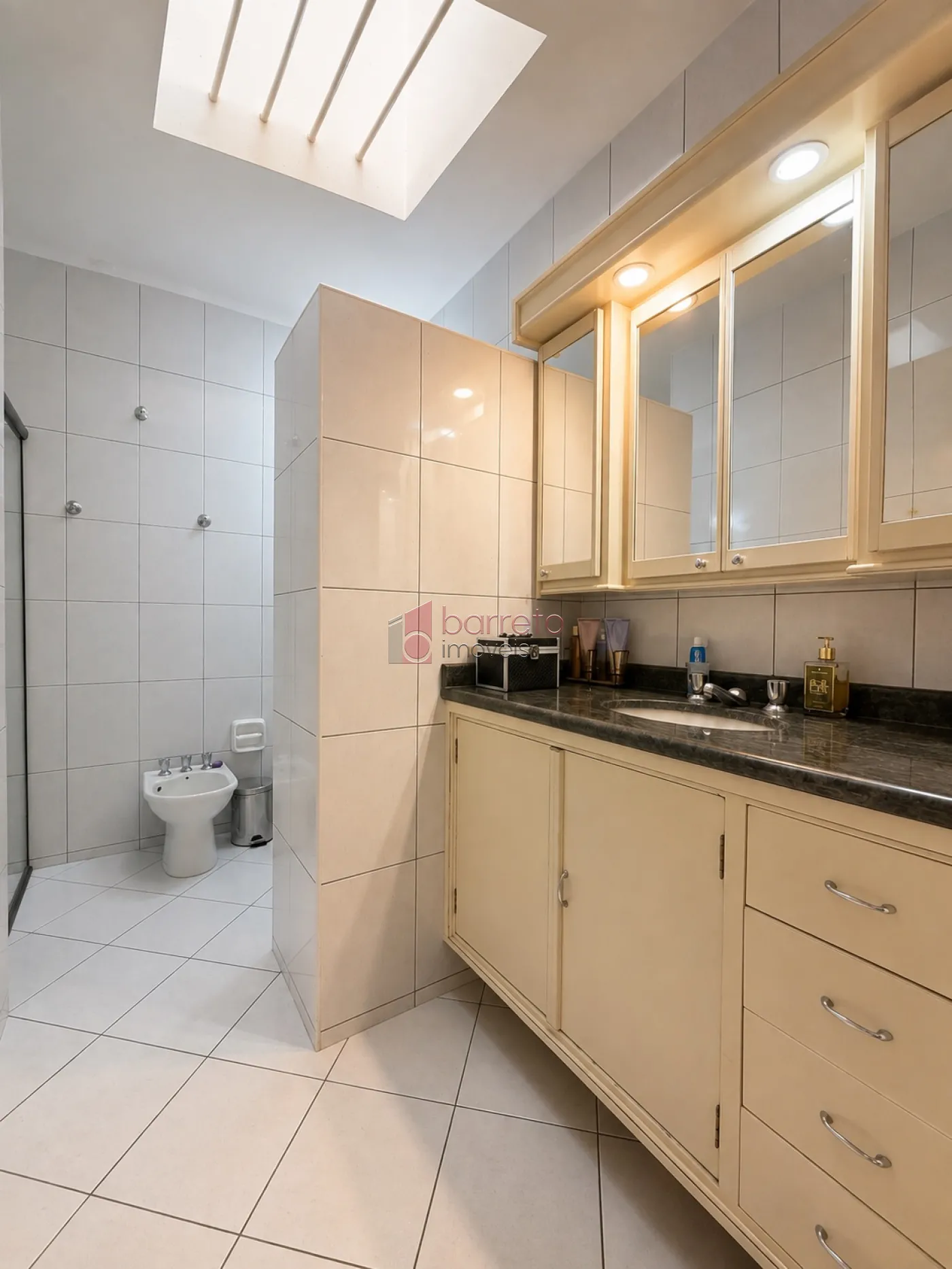 CASA TÉRREA À VENDA – 03 QUARTOS + EDÍCULA – JARDIM MORUMBI – JUNDIAÍ/SP