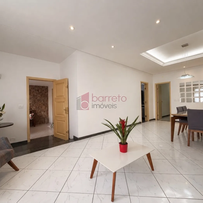 CASA TÉRREA À VENDA – 03 QUARTOS + EDÍCULA – JARDIM MORUMBI – JUNDIAÍ/SP