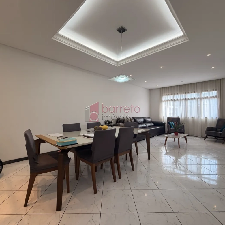 CASA TÉRREA À VENDA – 03 QUARTOS + EDÍCULA – JARDIM MORUMBI – JUNDIAÍ/SP