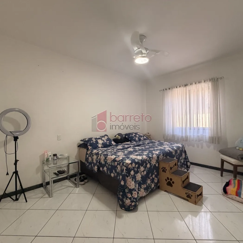 CASA TÉRREA À VENDA – 03 QUARTOS + EDÍCULA – JARDIM MORUMBI – JUNDIAÍ/SP