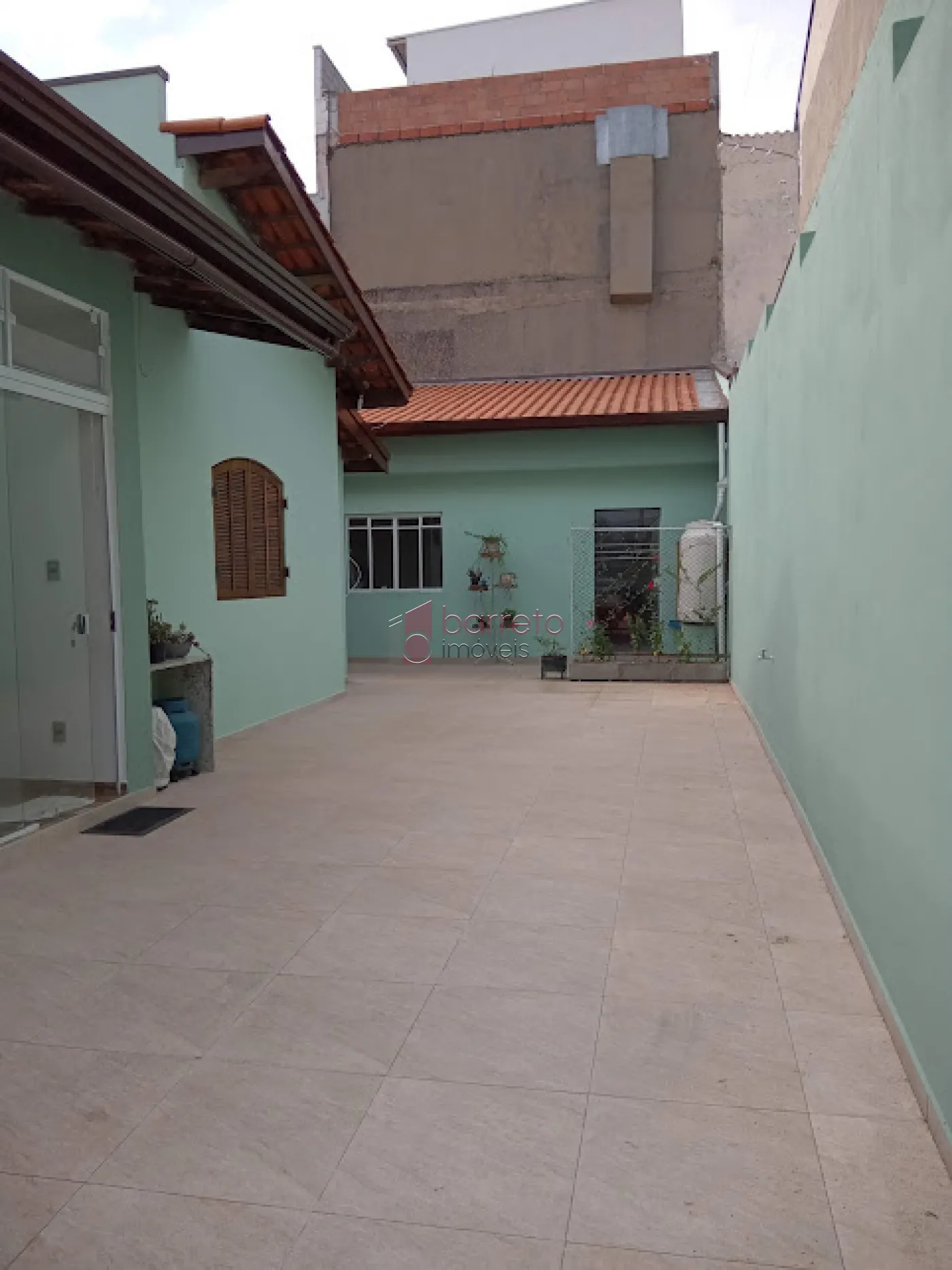 CASA À VENDA NO JARDIM QUINTAS DA VIDEIRA EM JUNDIAÍ/SP