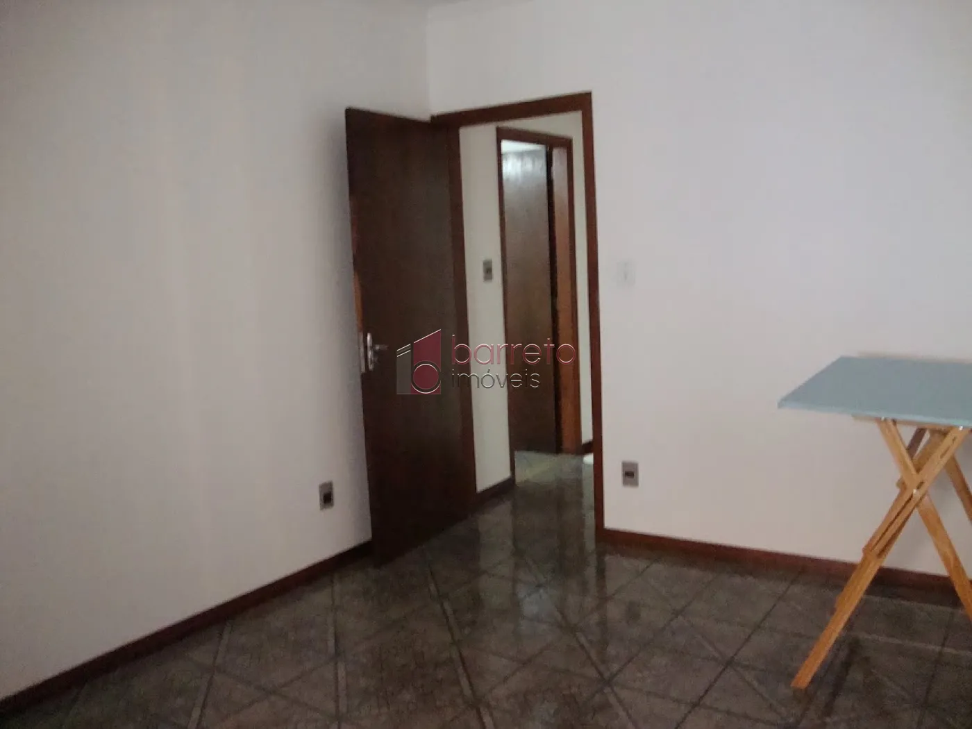 CASA À VENDA NO JARDIM QUINTAS DA VIDEIRA EM JUNDIAÍ/SP