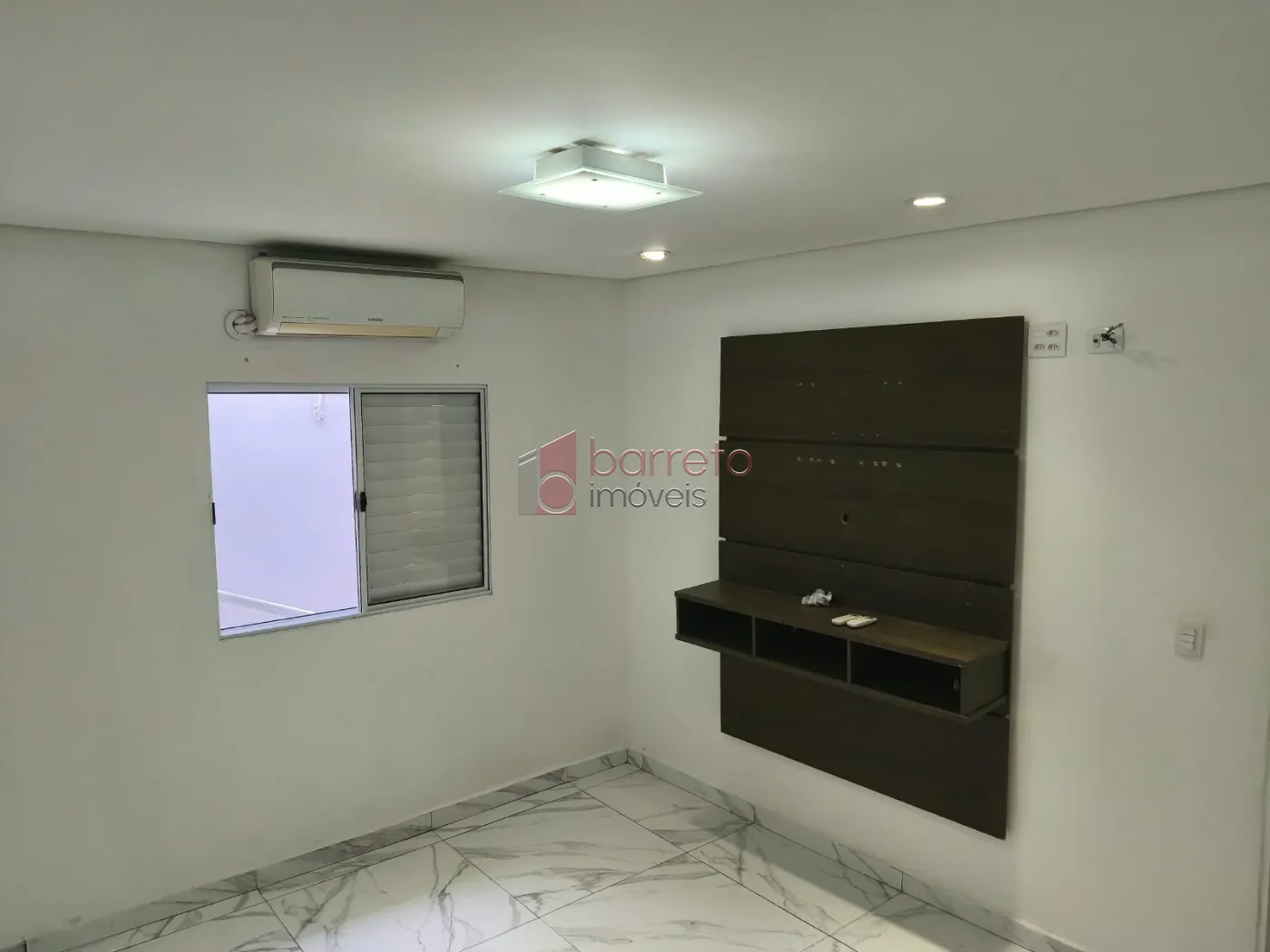 CASA TÉRREA COM 03 QUARTOS À VENDA NO BAIRRO VILA PROGRESSO – JUNDIAÍ/SP