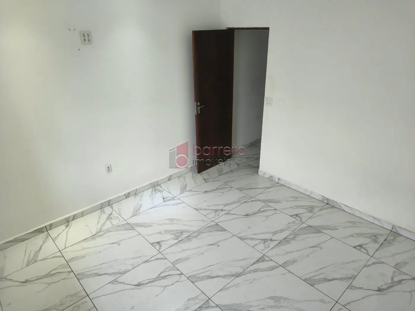 CASA TÉRREA COM 03 QUARTOS À VENDA NO BAIRRO VILA PROGRESSO – JUNDIAÍ/SP