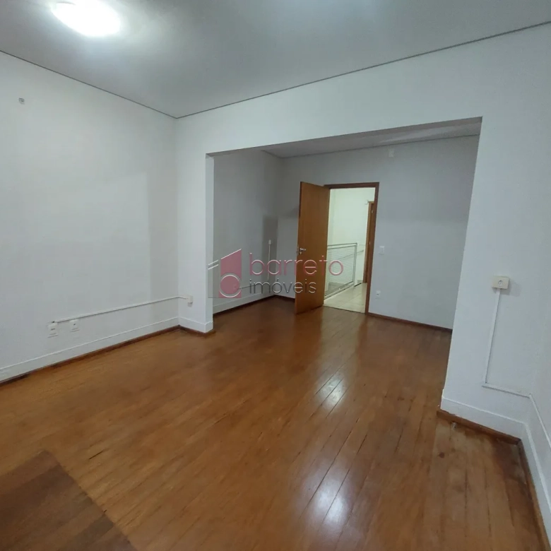 SOBRADO COMERCIAL PARA LOCAÇÃO NO CENTRO – JUNDIAÍ/SP