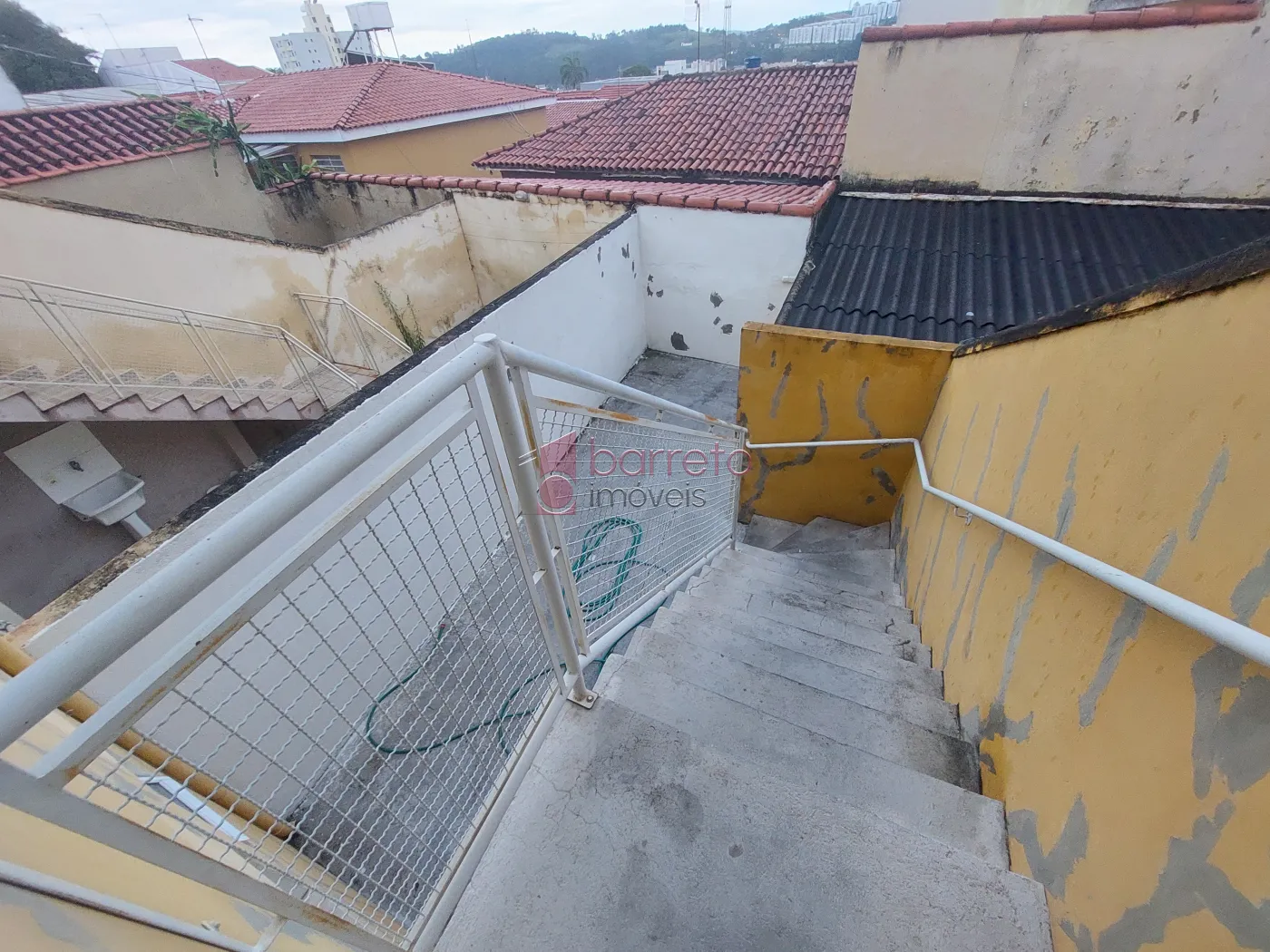 SOBRADO COMERCIAL PARA LOCAÇÃO NO CENTRO – JUNDIAÍ/SP