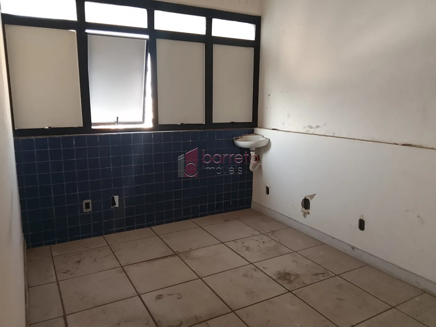 PRÉDIO COMERCIAL À VENDA NO CENTRO DE JUNDIAÍ/SP