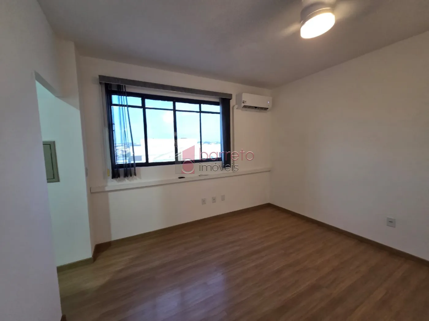 SALA COMERCIAL PARA LOCAÇÃO NO CENTRO – JUNDIAÍ/SP