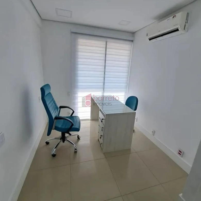 SALA COMERCIAL PARA LOCAÇÃO NO EDIFÍCIO IN DESIGN – JUNDIAÍ/SP.
