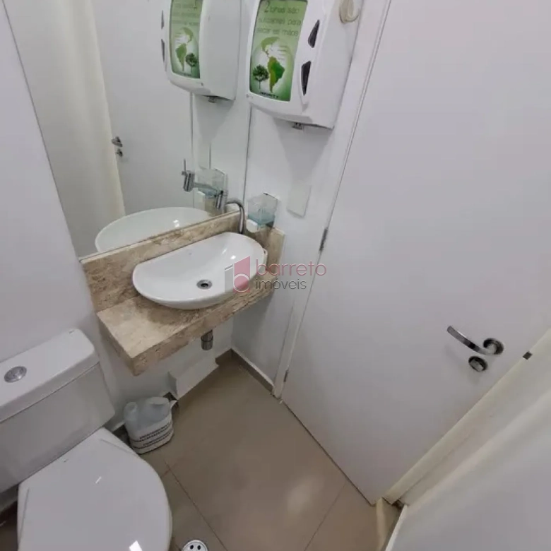 SALA COMERCIAL PARA LOCAÇÃO NO EDIFÍCIO IN DESIGN – JUNDIAÍ/SP.