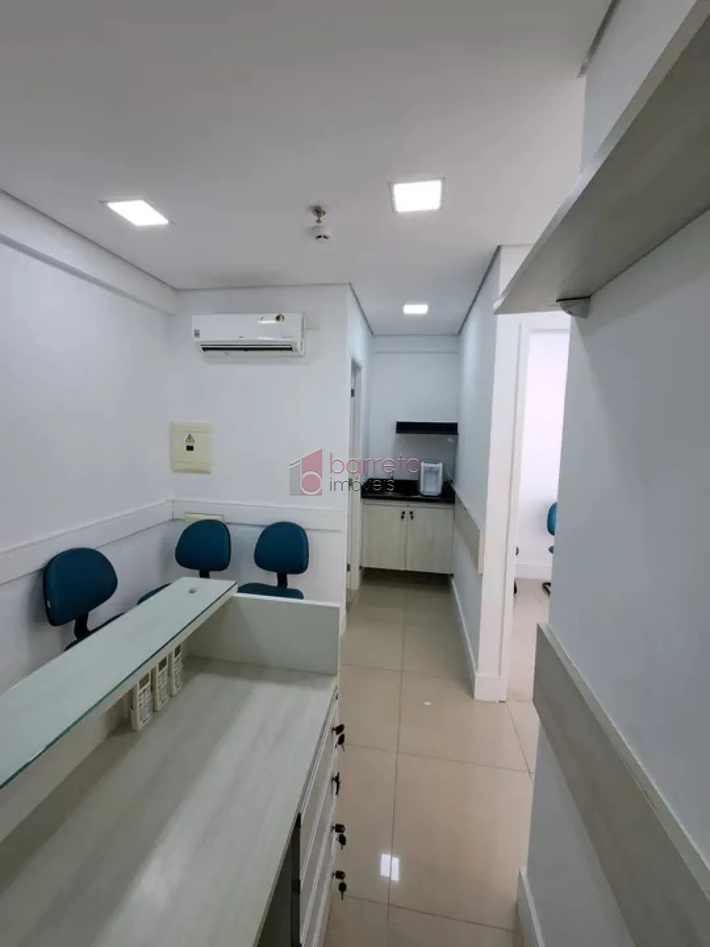 SALA COMERCIAL PARA LOCAÇÃO NO EDIFÍCIO IN DESIGN – JUNDIAÍ/SP.