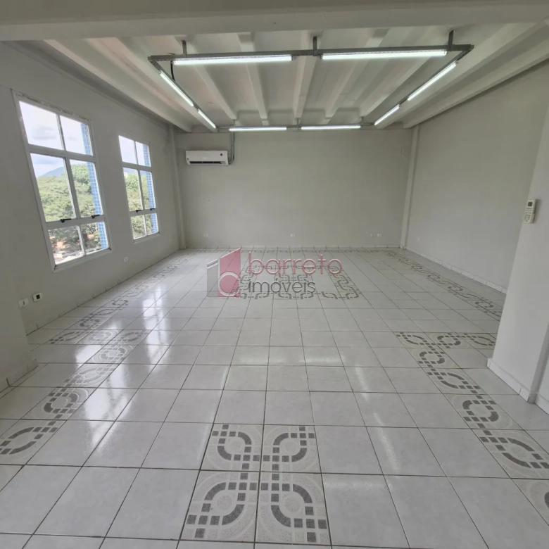 SALA COMERCIAL PARA LOCAÇÃO – JUNDIAÍ/SP