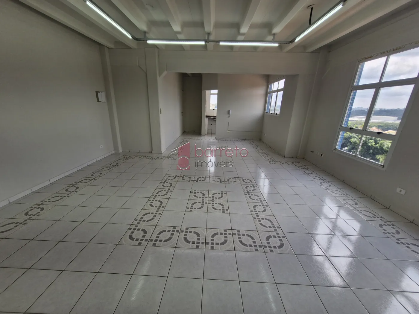 SALA COMERCIAL PARA LOCAÇÃO – JUNDIAÍ/SP