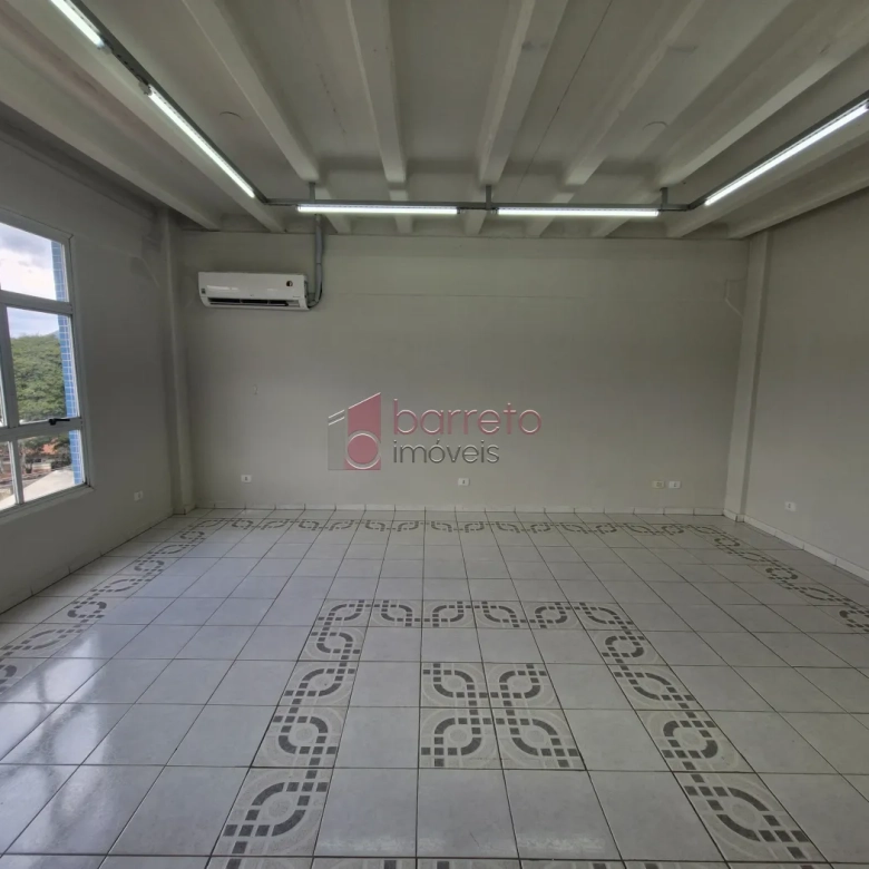 SALA COMERCIAL PARA LOCAÇÃO – JUNDIAÍ/SP