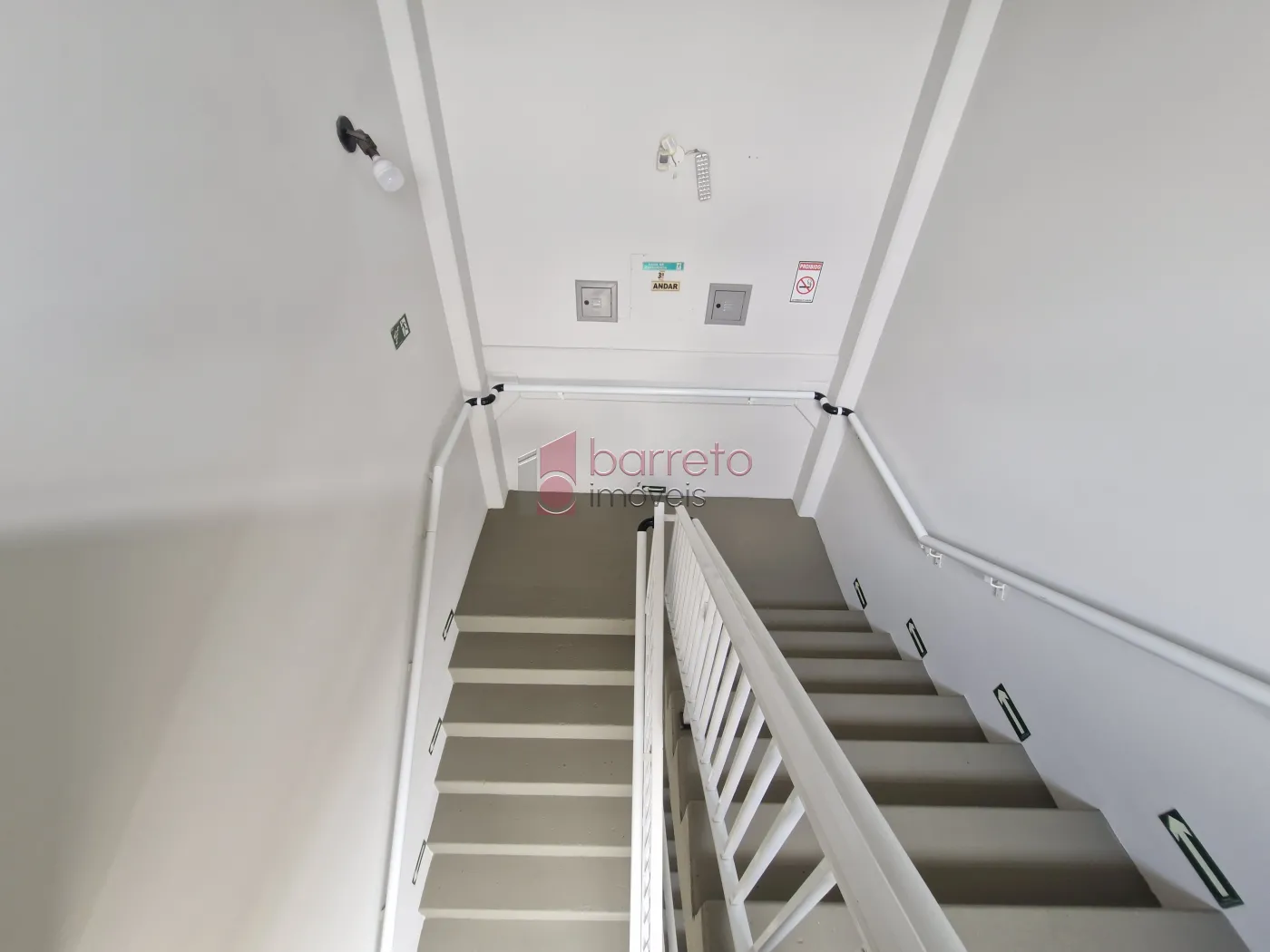 SALA COMERCIAL PARA LOCAÇÃO – JUNDIAÍ/SP
