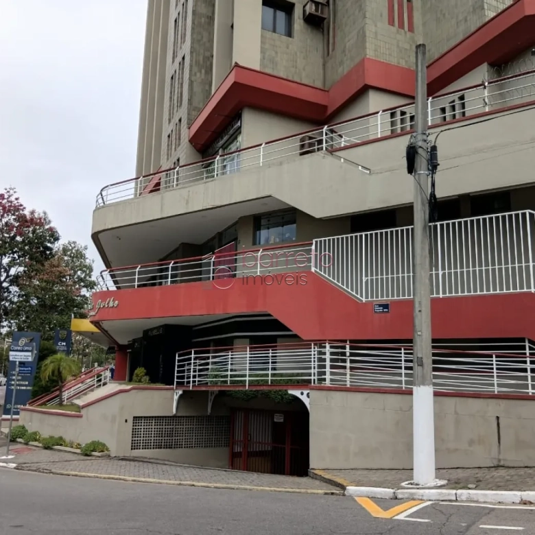 SALA COMERCIAL PARA LOCAÇÃO NO EDIFÍCIO CENTRO EMPRESARIAL NOVE DE JULHO – JUNDIAÍ/SP