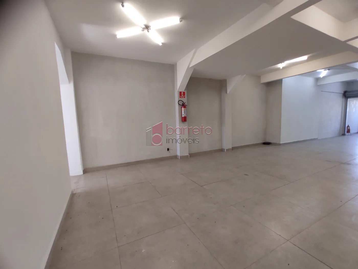 SALÃO COMERCIAL PARA LOCAÇÃO NA RUA BOM JESUS DE PIRAPORA – JUNDIAÍ/SP