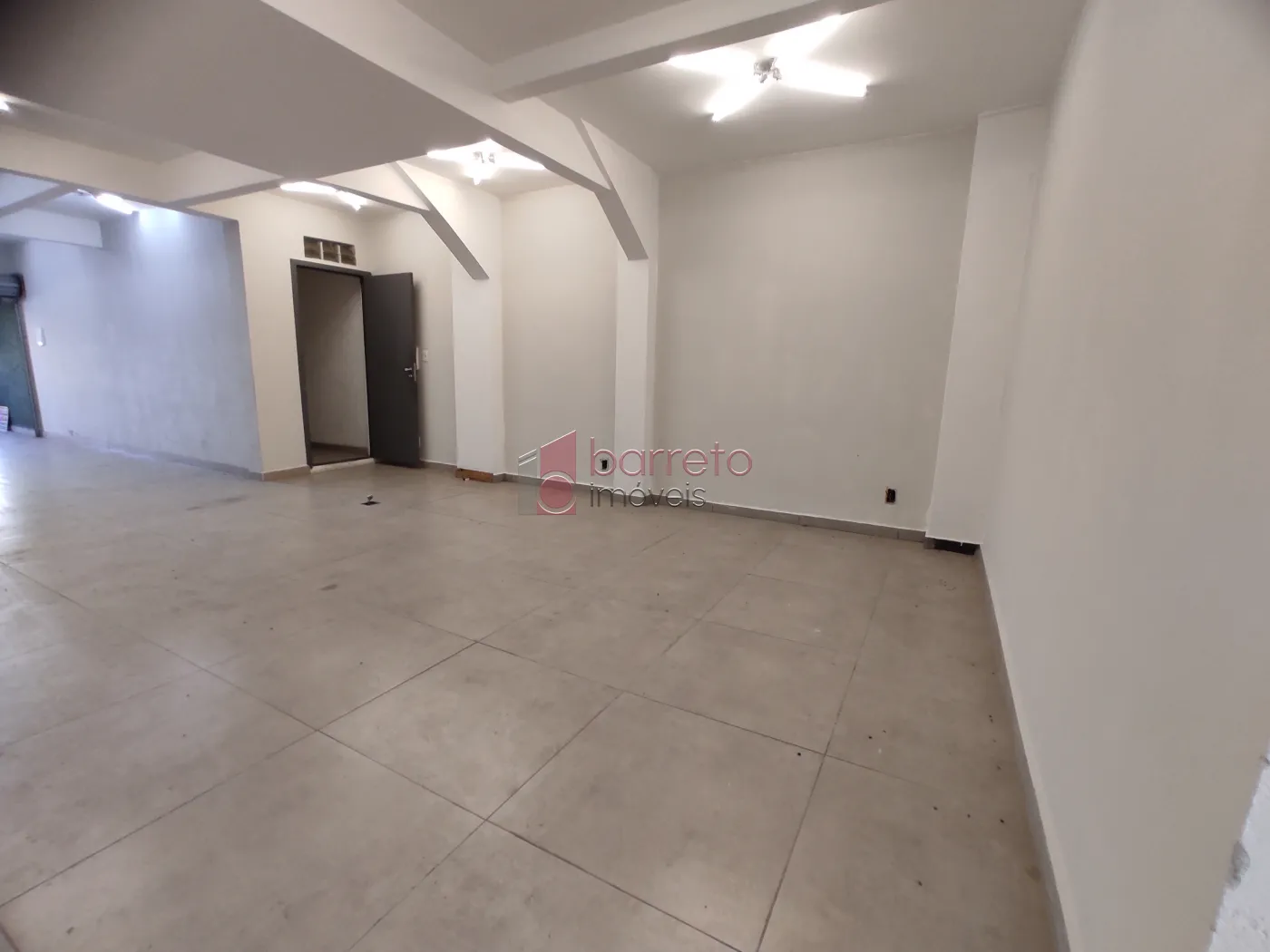 SALÃO COMERCIAL PARA LOCAÇÃO NA RUA BOM JESUS DE PIRAPORA – JUNDIAÍ/SP