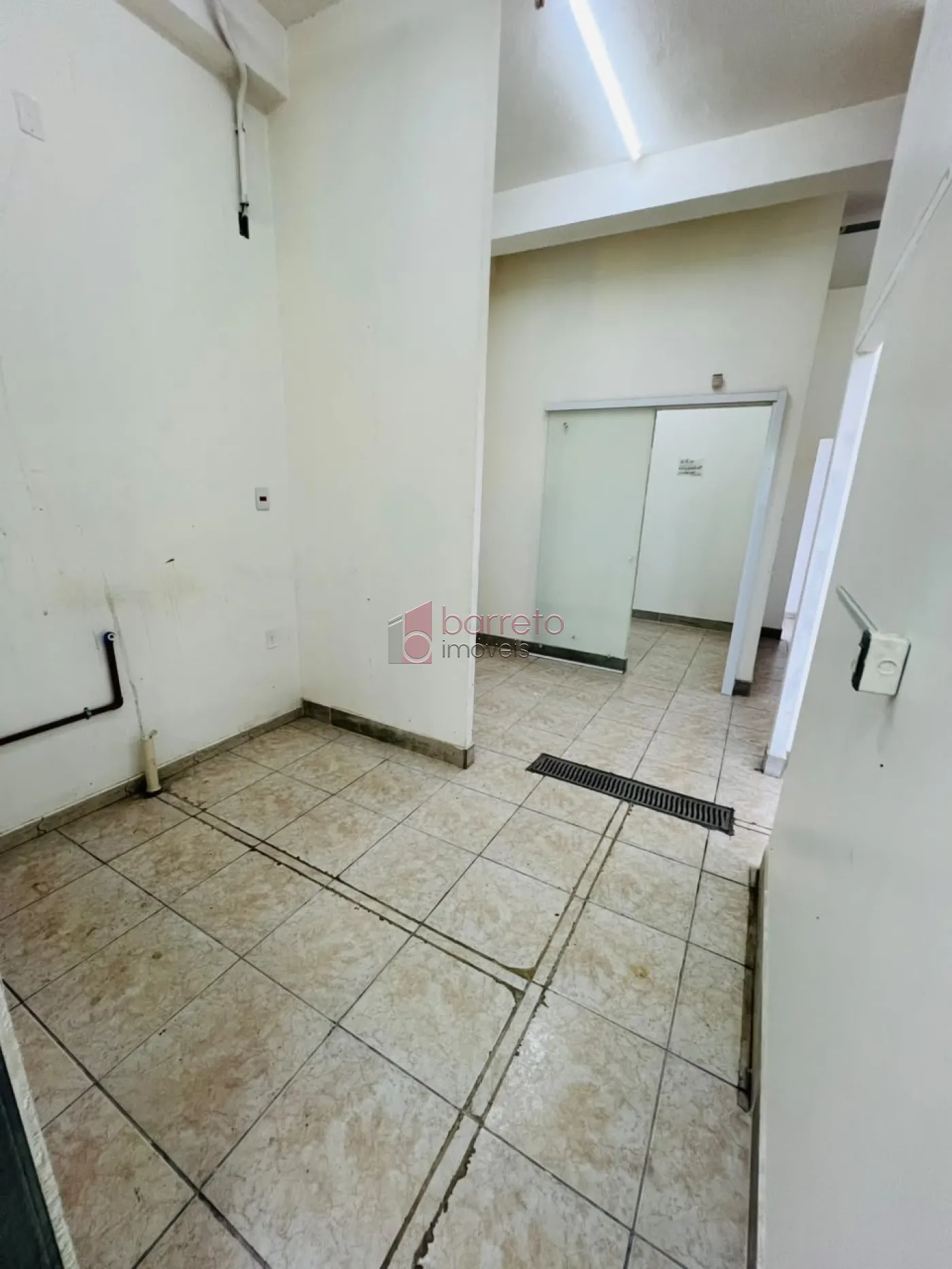 SALÃO COMERCIAL PARA LOCAÇÃO NO BAIRRO VILA LIBERDADE – JUNDIAÍ/SP