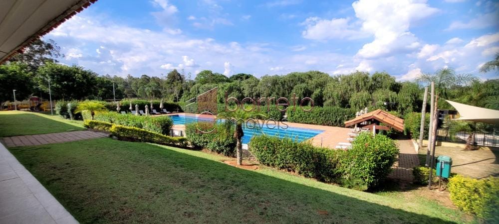 CASA COM 04 SUÍTES À VENDA NO CONDOMÍNIO RESERVA DA SERRA – JUNDIAÍ/SP
