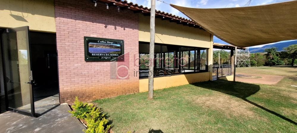 CASA COM 04 SUÍTES À VENDA NO CONDOMÍNIO RESERVA DA SERRA – JUNDIAÍ/SP