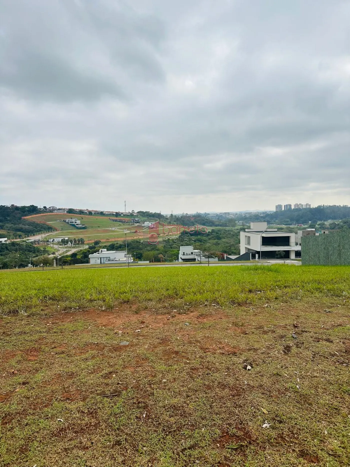TERRENO À VENDA NO CONDOMÍNIO ALPHAVILLE I – JUNDIAÍ/SP