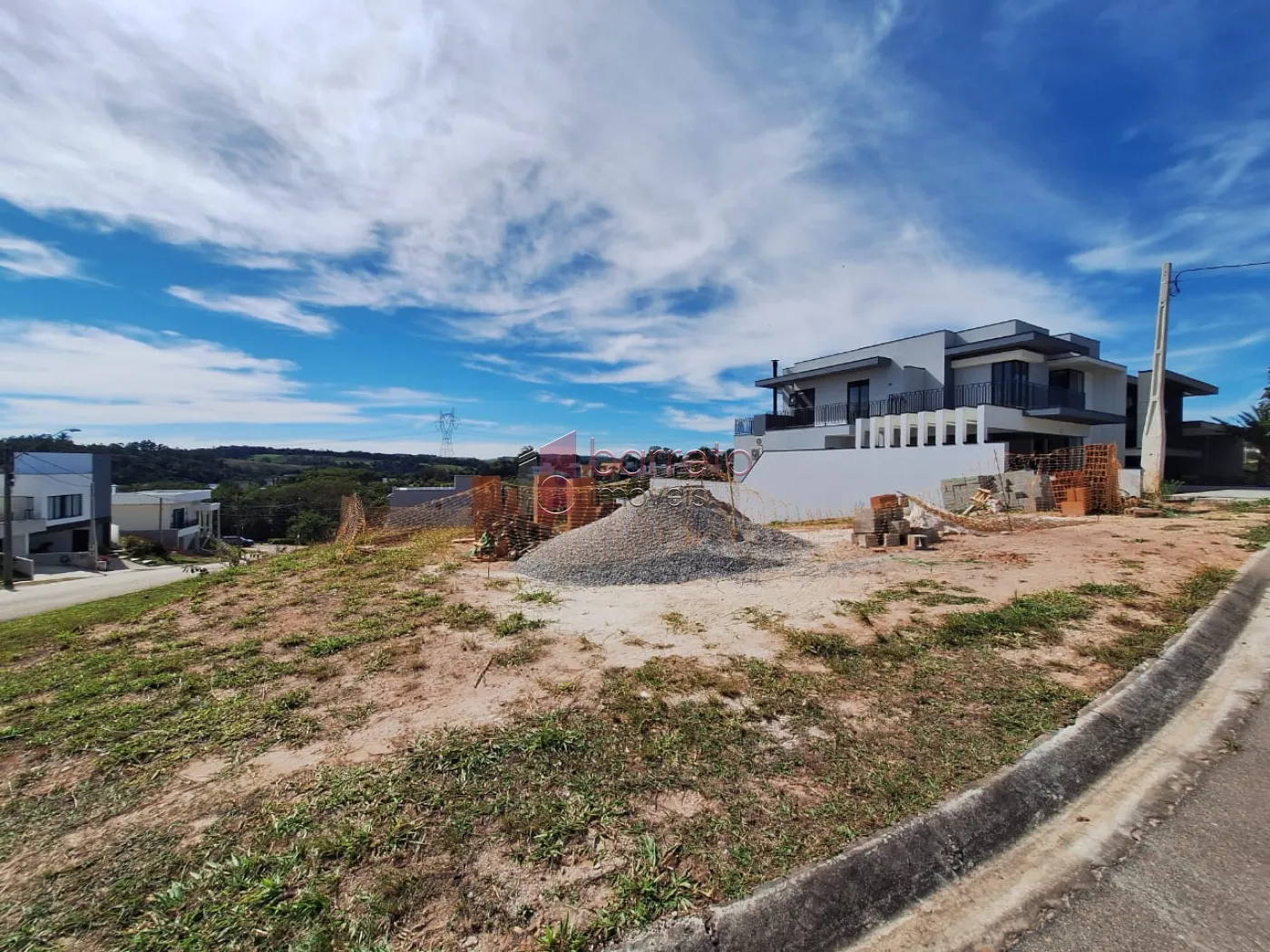 TERRENO À VENDA NO CONDOMÍNIO BELLA VITTÁ – JUNDIAÍ/SP