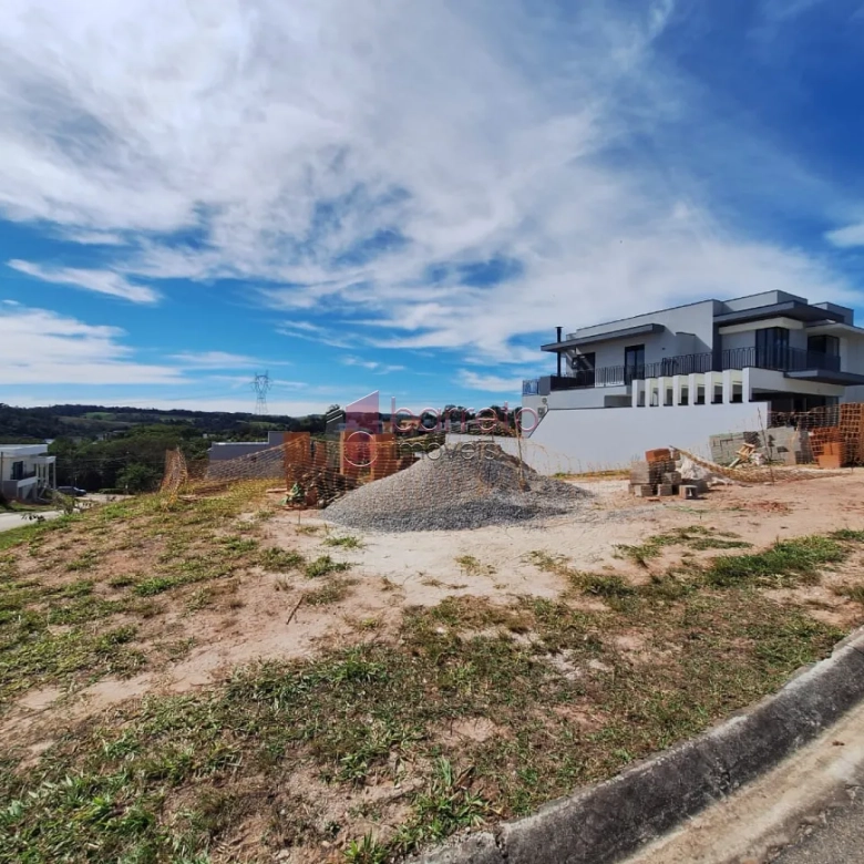 TERRENO À VENDA NO CONDOMÍNIO BELLA VITTÁ – JUNDIAÍ/SP